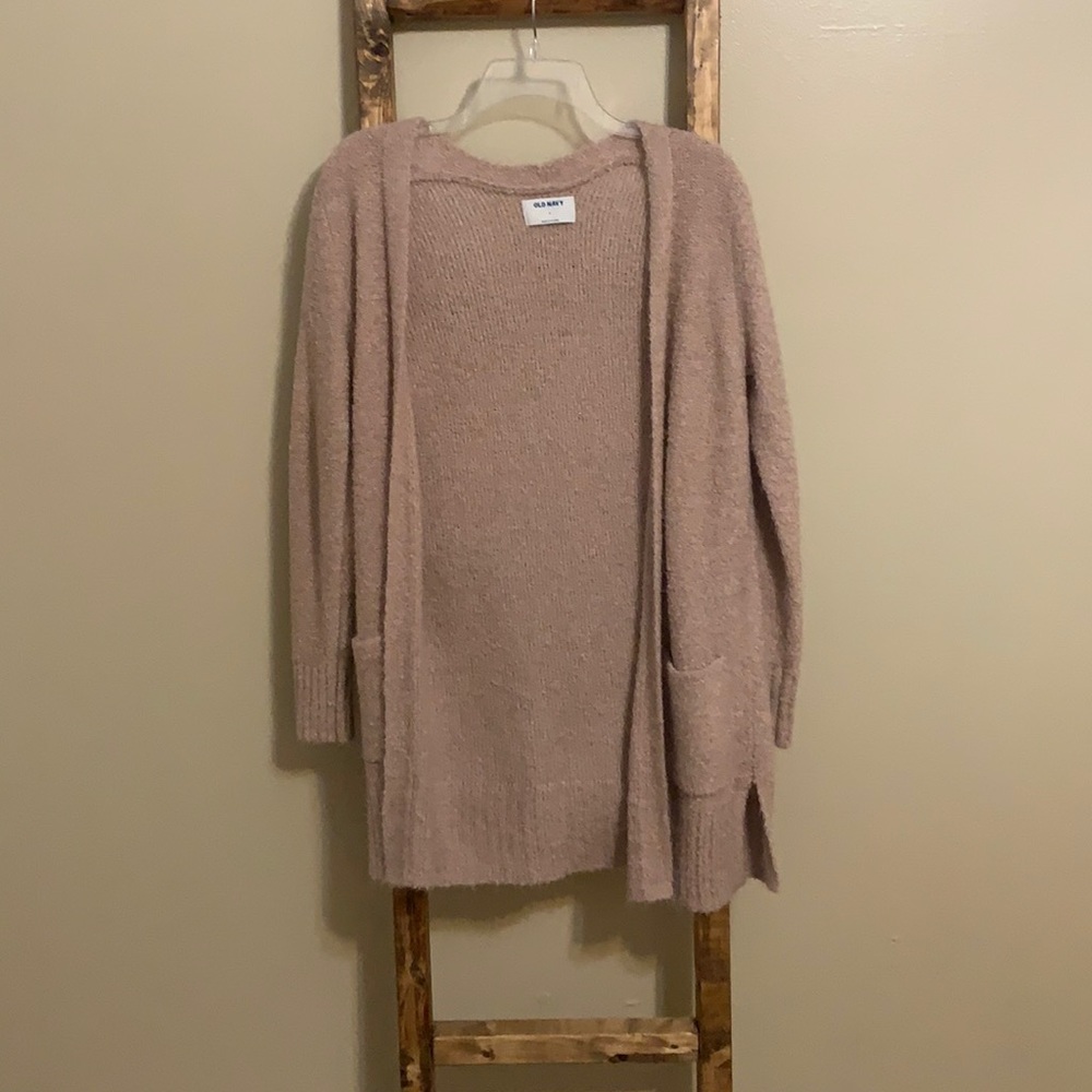 Old navy sweater